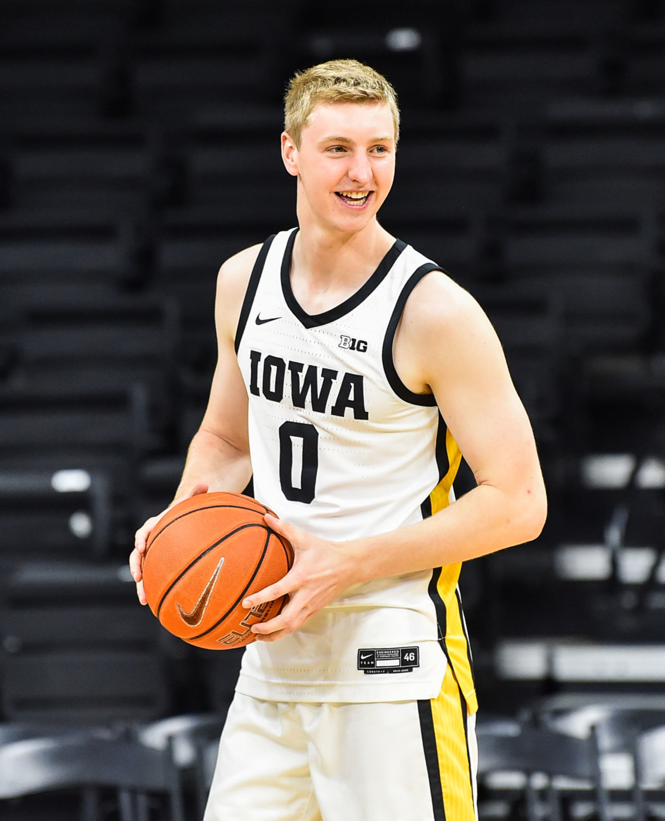 100919-qct-spt-iowa-hoops-media-047a.JPG